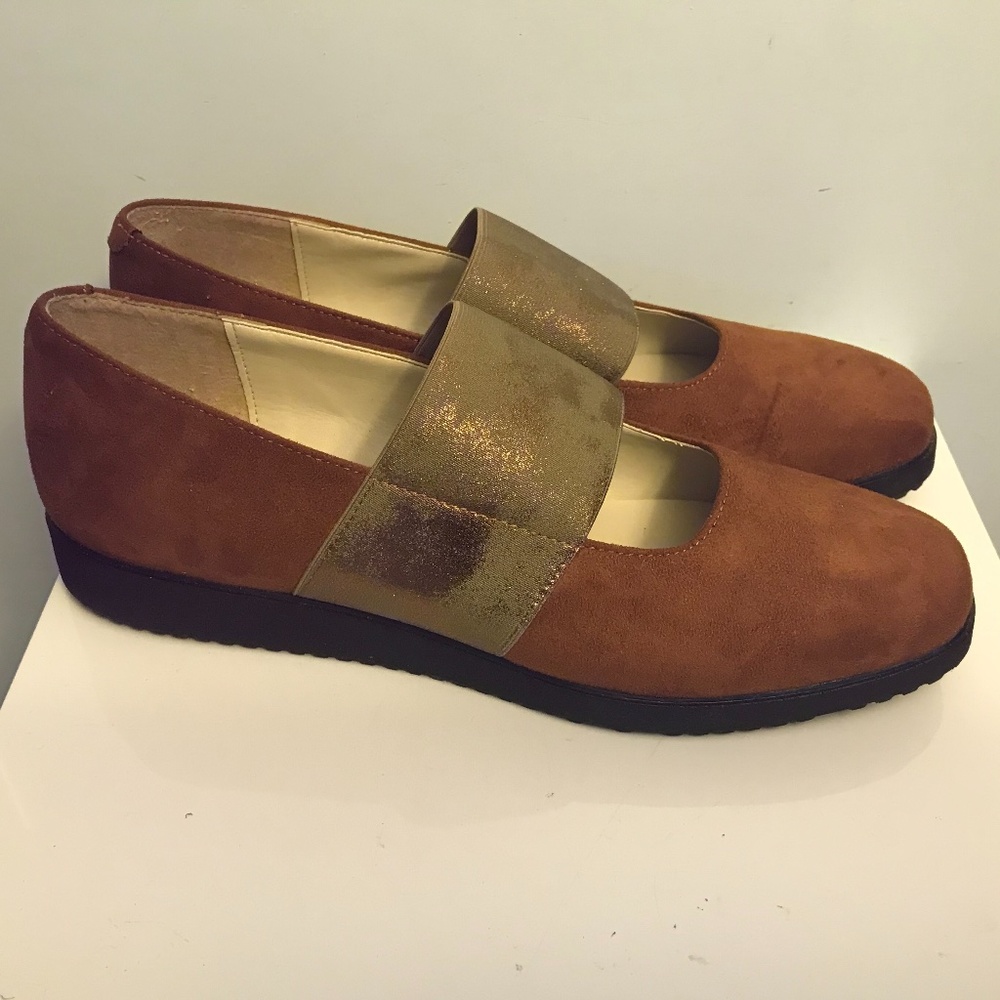Italian vegan Maryjane’s rust with bronze stretch strap 9.5 Comfortable EU 40